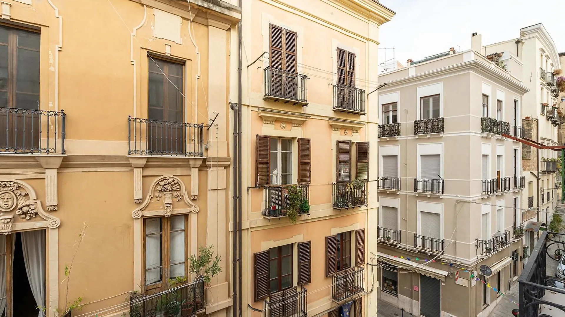 White Dream Apartment Cagliari Italy