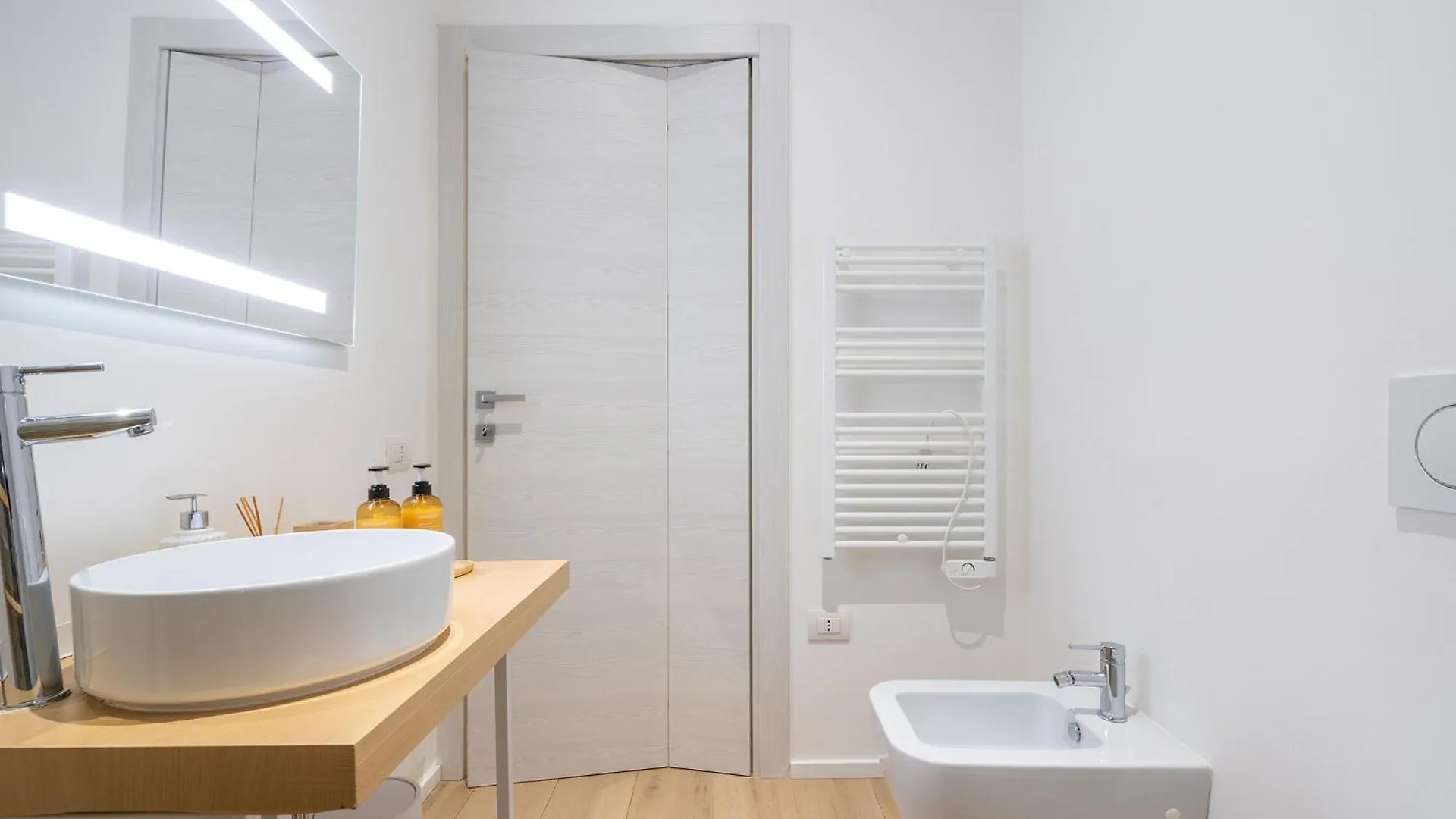 White Dream Apartment Cagliari 0*,  Italy